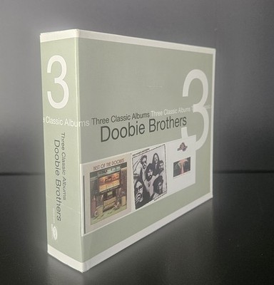 THREE CLASSIC ALBUMS DOOBIE BROTHERS (3-CD BOX SET 2009 RHINO US REMASTERS) 