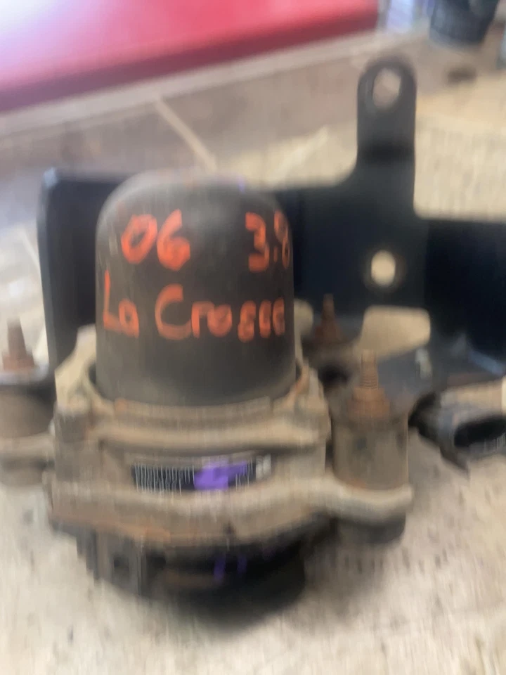 Bomba de aire Buick Lacrosse Pontiac Grand Prix 2005-2006 3,8 L Foto 2 de 4