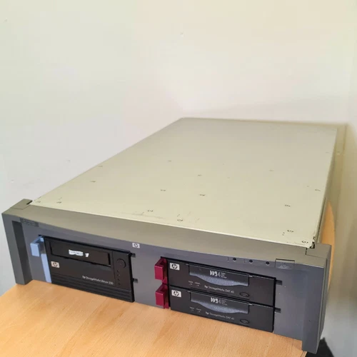 HP StorageWorks 5300 Tape Array 3U With 1 x Ultrium 230 And 2 x DAT40 Tape Decks