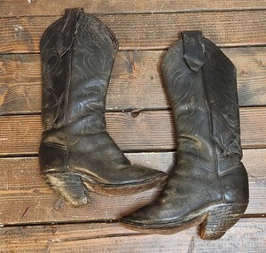 Vtg 1940s Cowboy Boots. Western. True Vintage. Tall Boots. Leather. True Vintage - Picture 1 of 13