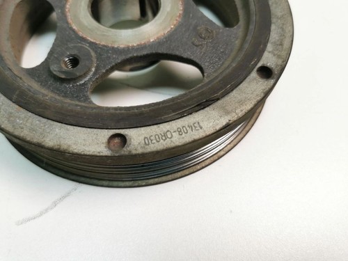 Toyota Corolla Verso AR10 2006 Diesel 130kW Riemenscheibe 134080R030 AMD155684