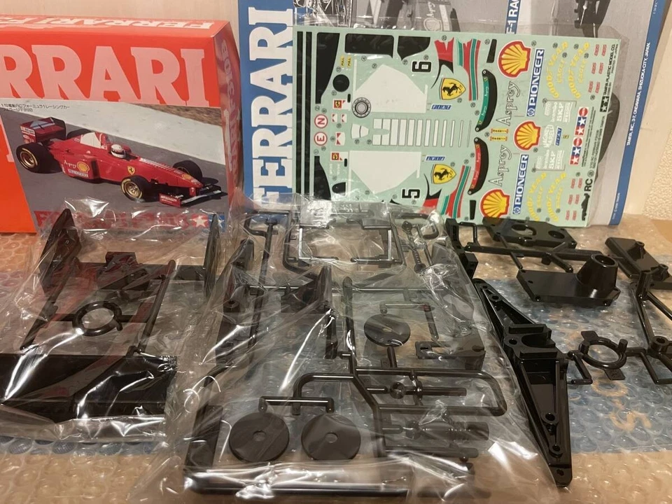 TAMIYA 1/10 Ferrari F310B R/C Car Kit Unassembled Japan - Image 3 of 4