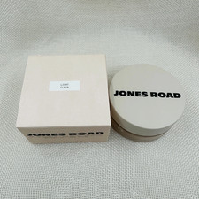 Jones Road What The Foundation Full Size - Light - 1.14 oz