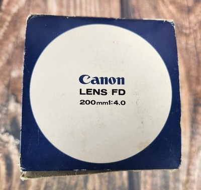 キャノン　FD 200mm1:4.0 Canon Lens FD 200mm 1:4.0 Japan with Case Original Box Paperwork
