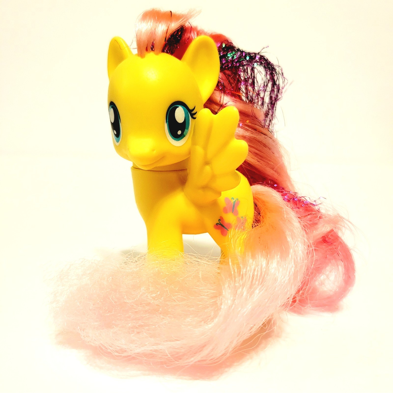 My Little Pony G4 Rarity Unicorn Fluttershy Pony Royal Gem Carriage 2010 MLP