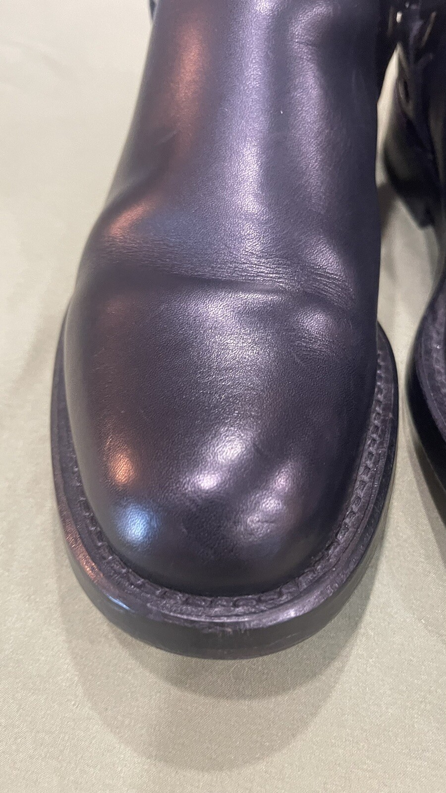 Stivali corti Saint Laurent neri in pelle con imbracatura donna 39