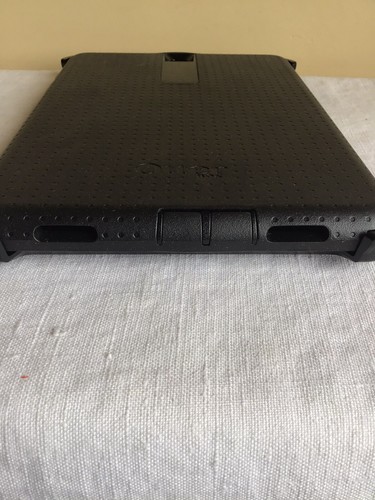 New Open Box Black Otter Box Defender Series Rugged Samsung Galaxy Tab A 9.7 - Picture 5 of 5