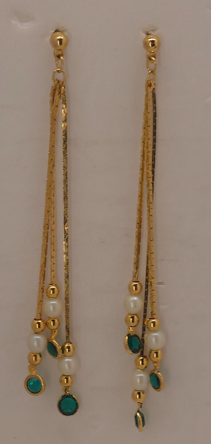 Gold tone dangle green crystal layered earrings 2