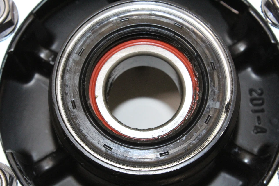 Piñón trasero Yamaha Fz1 Fz1-S 2006-15 2d1-25366-00-00 OEM SunStar Foto 4 de 4