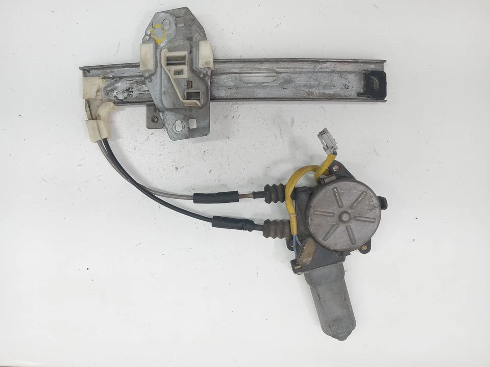 1994-1997 Honda ACCORD REGULADOR DE JANELA LATERAL ESQUERDA TRASEIRO FABRICANTE DE EQUIPAMENTO ORIGINAL, 135-58271RL - Imagem 3 de 3