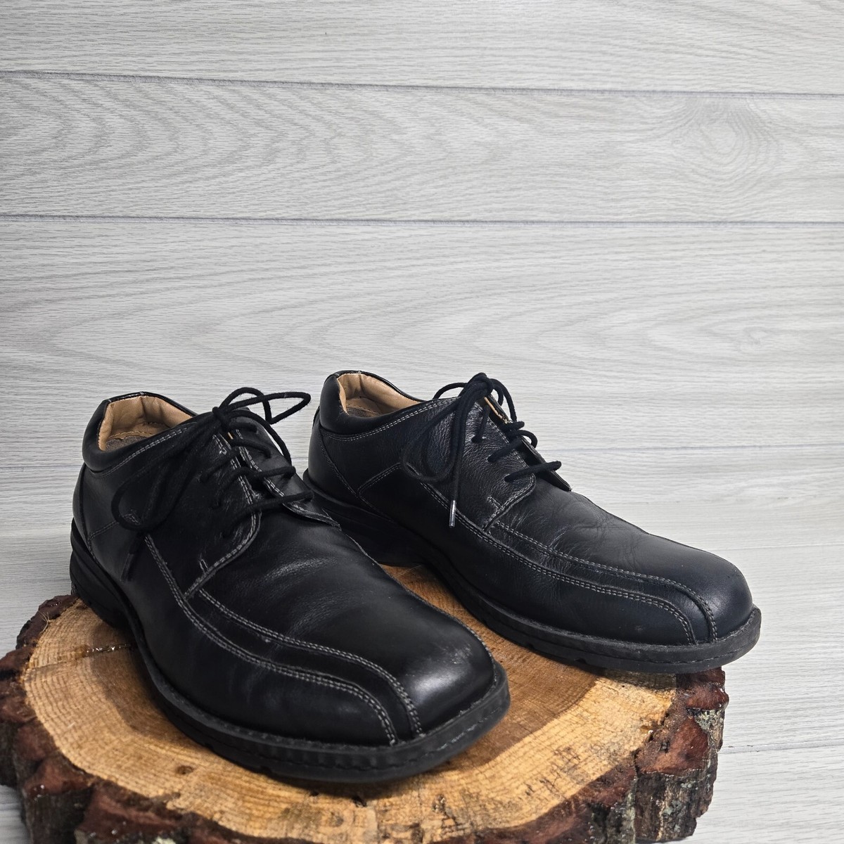 Dockers Trustee Genuine Leather Black Dress Shoe Adult Men