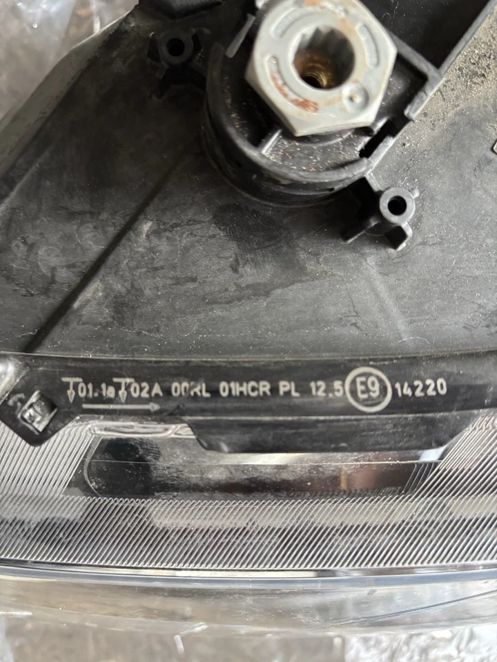 Seat Leon Scheinwerfer original Valeo mit LED Tagfahrlicht - 5F1941015 B - Bild 3 von 4