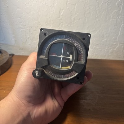 King KI-211B VOR/LOC/GS course selector indicator
