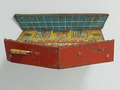 LOT de trois seaux de plage en tôle lithographie, deux de ma