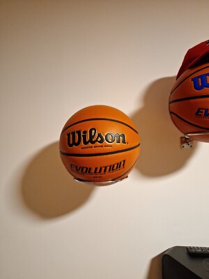 wilson evolution basketball Size 6