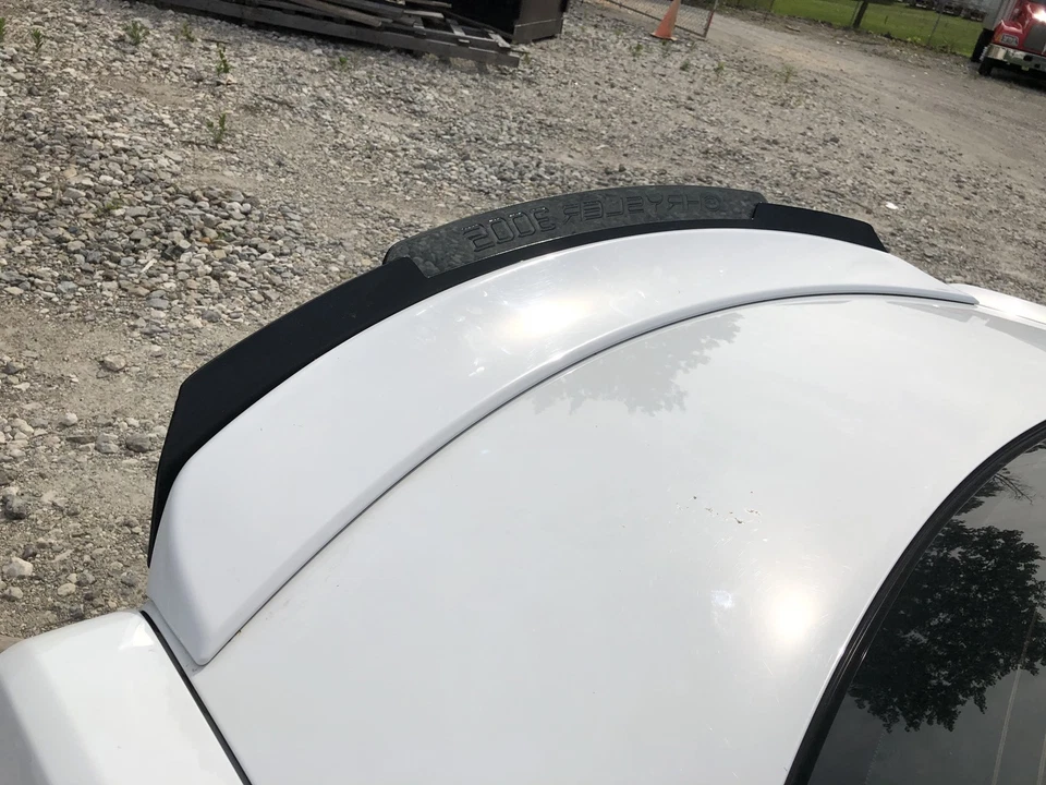 Alerón trasero de mimbre PSDesigns 2 piezas para Chrysler 300S 2011+ Foto 4 de 4