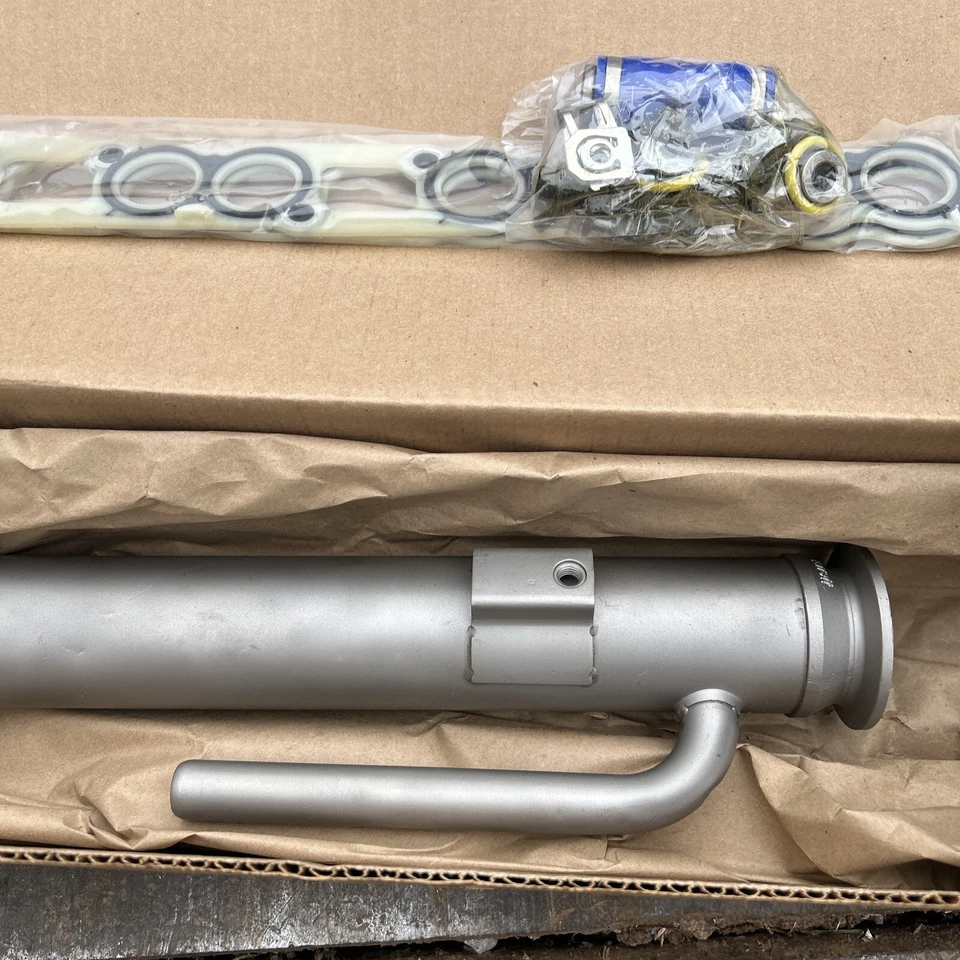 Refrigerador Cardone EGR para Ford Excursion Super Duty 2003 2004 Foto 3 de 4