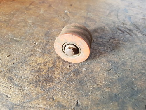 Yamaha YZF 250. Chain Roller , 03 - Picture 3 of 4