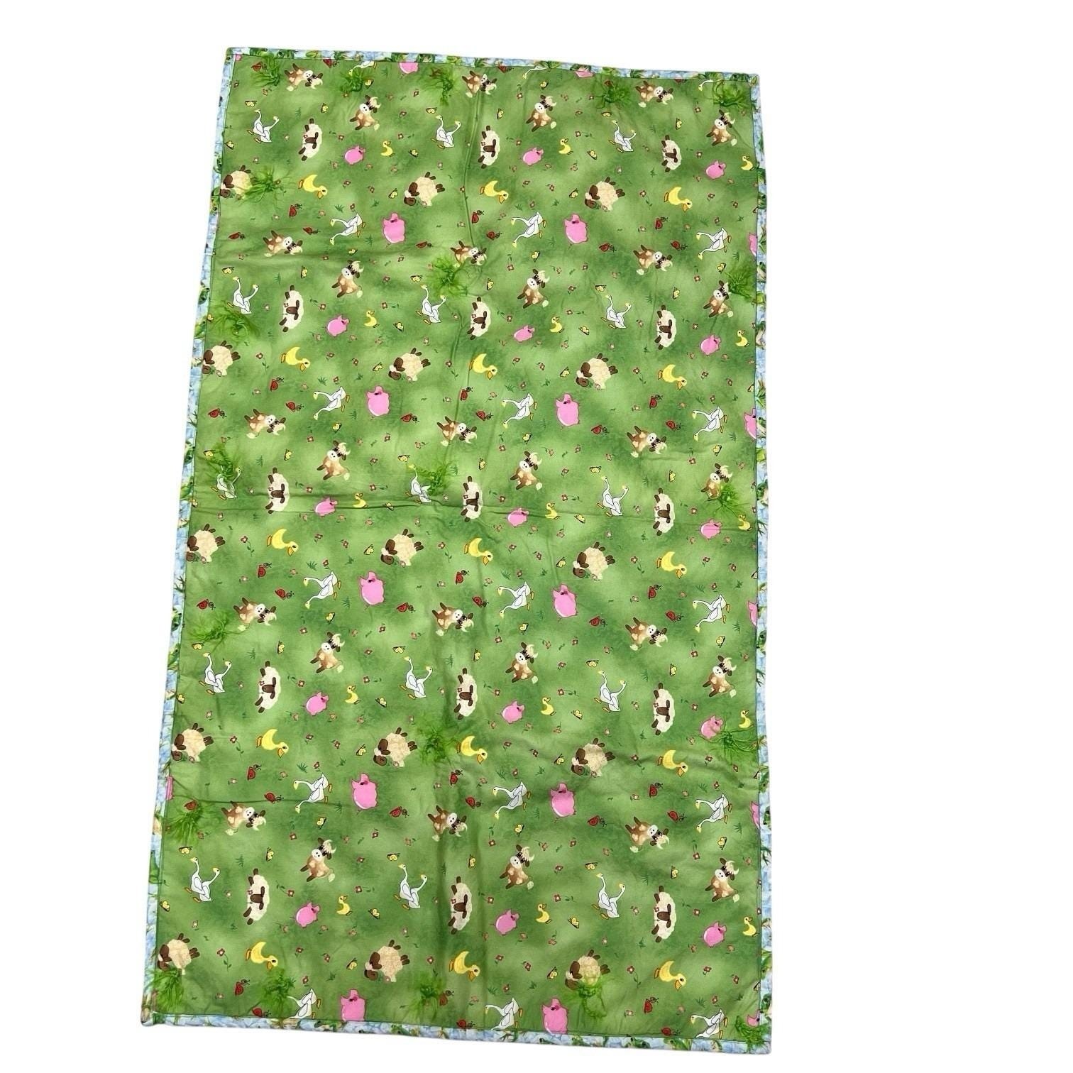 Coperta culla culla fatta a mano 39,5 x 22,5 bambino quit due lati rane e animali della fattoria