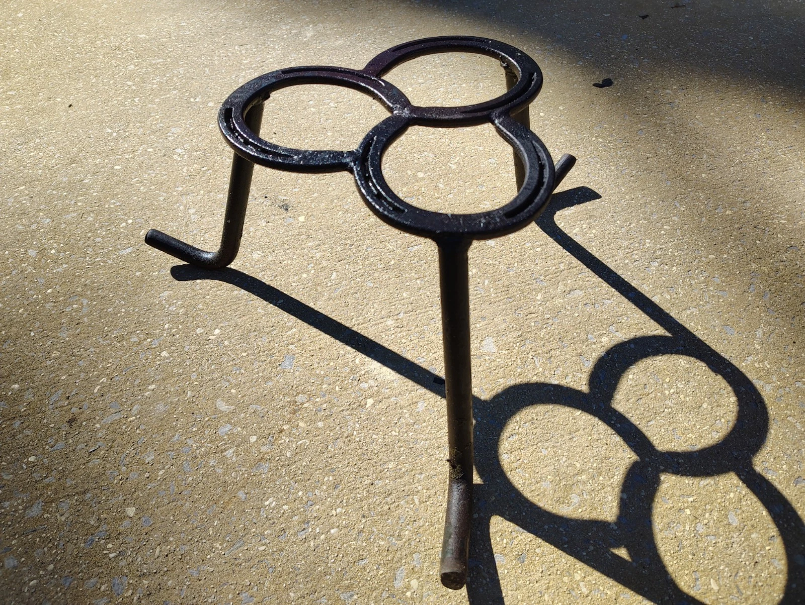 Dutch Oven Stand Made of Steel Horseshoes-Camping