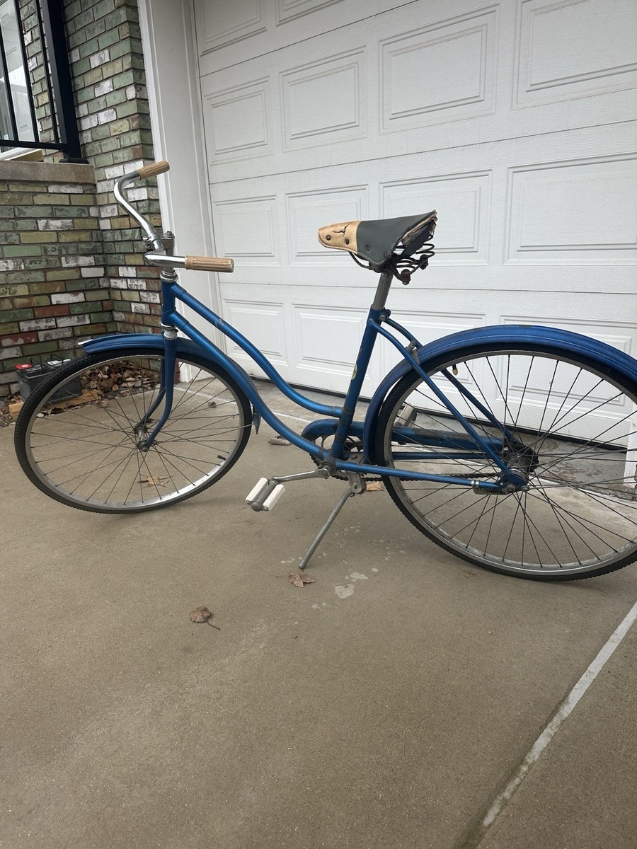 Vintage Armstrong 3-speed bicycle manufactured in England during