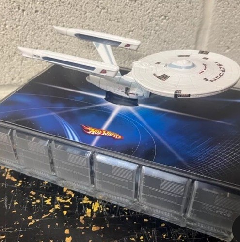 Star Trek U.S.S Enterprise Hot Wheels 2009 SDCC San Diego Comic-Con Exclusive - Picture 5 of 5
