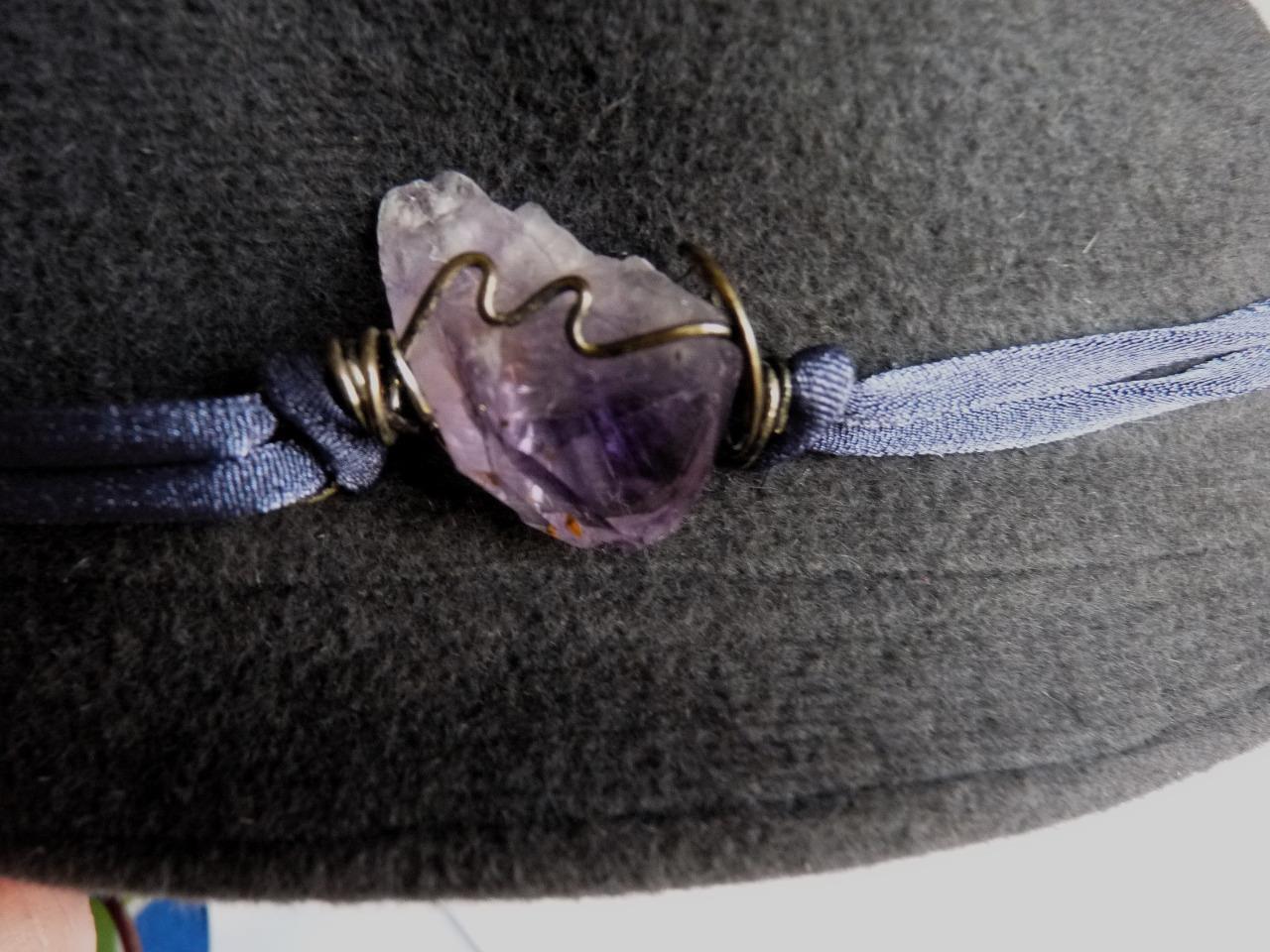 WILD WORKS CANADA AMETHYST CLOCHE HAT S - image 4