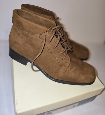 St Johns Bay Suede Leather Ankle Boots Sz 7 Cognac Lace Up  display picture 1