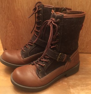 levi boots brown