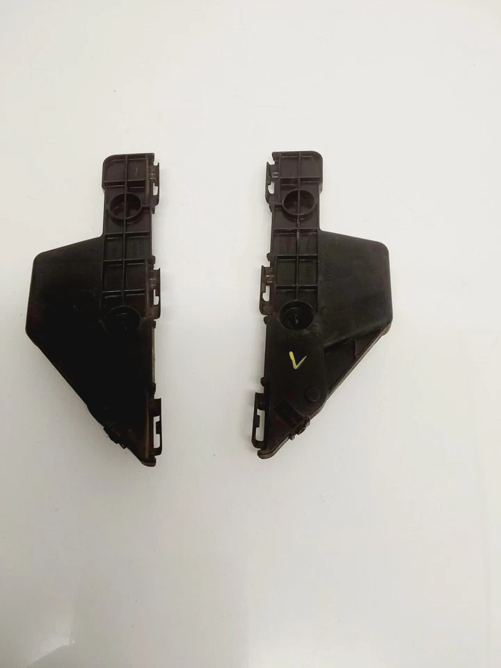 Toyota Highlander 2009 parachoques trasero soporte de retención OEM Foto 3 de 4