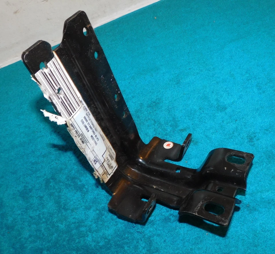 Ford Expedition 2000-2002 nuevo fabricante de equipos originales estribo soporte de montaje central escalón Foto 2 de 4