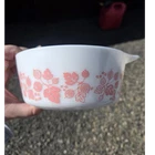 Pyrex 474-B Gooseberry Pink White Glass Mixing Bowl Vintage 1960s Original