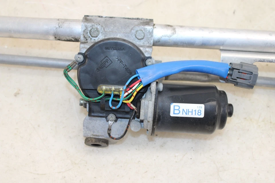 2009-2015 Mazda MX-5 Miata Front Windshield Wiper Motor OEM MU20 - Image 3 of 4