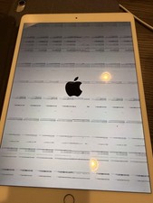 Apple iPad Pro 10.5" - A1701 - 256GB - For Parts Repair -Includes Apple Keyboard