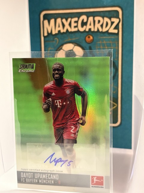 Topps Finest Bundesliga 2021/22- Dayot Upamecano Autograph /99