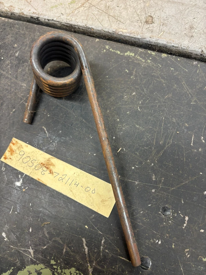 YAMAHA 90508-72114-00 REAR AXLE TORSION SPRING SL338 GP643 GS300 SW433 RW7181 - Image 2 of 2