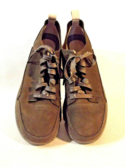 clarks tri spark khaki