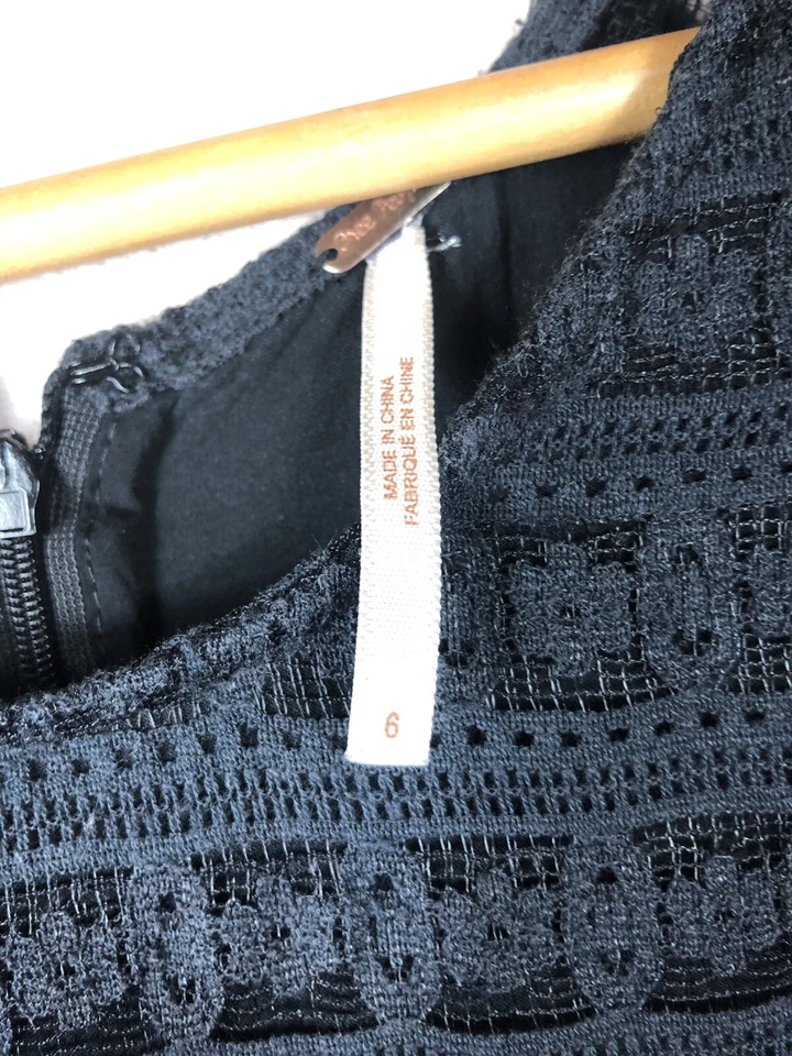 Free People Women’s Candy Woven Black Lace Dress Short Sleeve Size 6 - Image 4 of 4