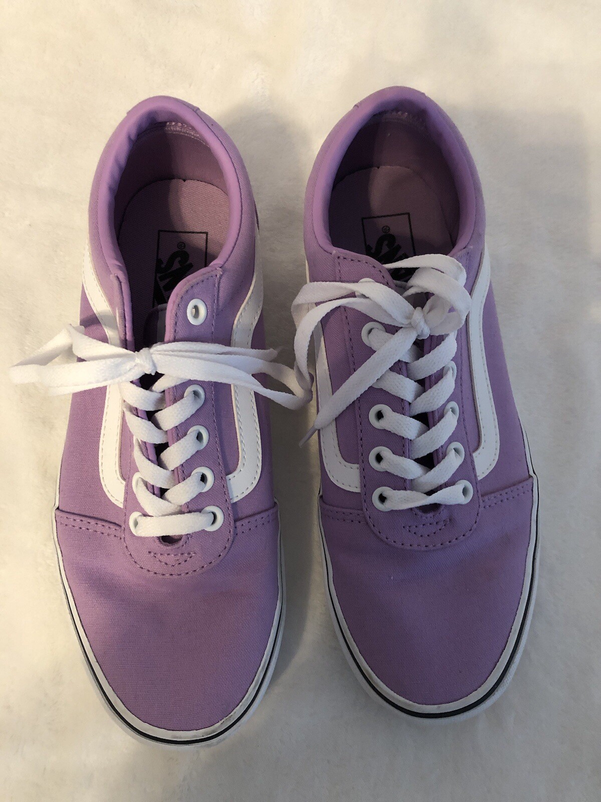 Vans Women's Purple Canvas Lace-Up Skate Sneakers Size 9 Off The Wall Design