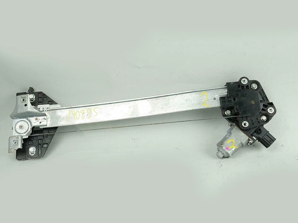 2006 - 2009 年本田思域车窗调节器电机门右后乘客 Oem — 第 3/4 张图片