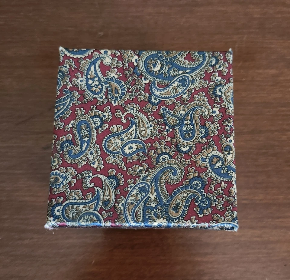 Pierre Cardin Tie Clip Gold Tone Golf Club Clip For Ties - Image 3 of 3