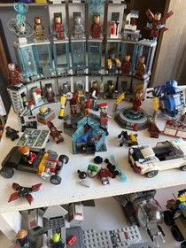 Massive LEGO Marvel Lot Sets, Mini Figures, Manuals, Extras Estate Collection