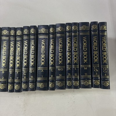 World Book Encyclopedia Hardcover] World Book, Inc. Blue Cover Gold 22 V.