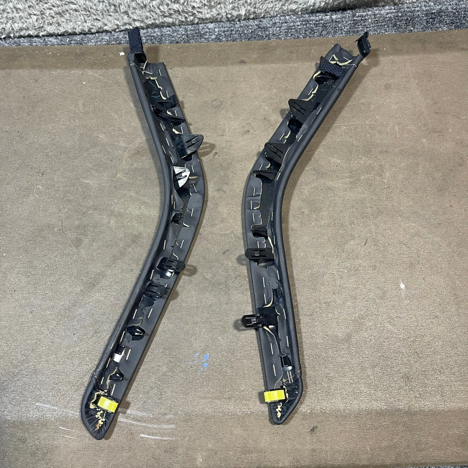 2011-2017 LEXUS CT200H 中心控制台左右皮革装饰套装 2 件原始设备制造商 — 第 2/4 张图片