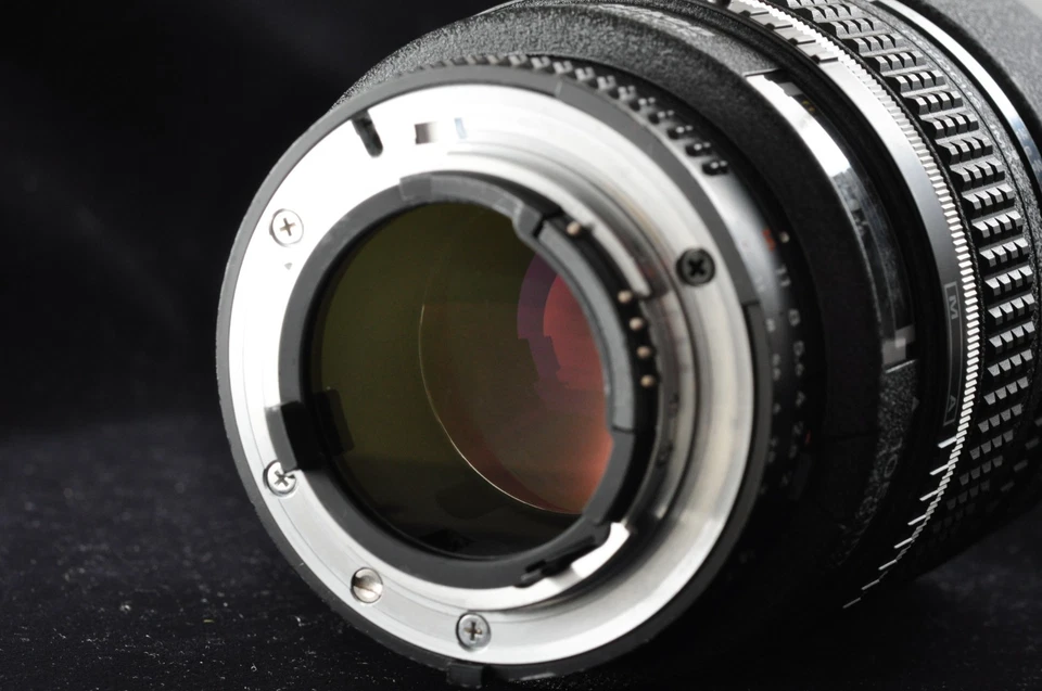 US duty paid MINT Nikon AF DC NIKKOR 105mm f/2D Defocus Image Control from Japan - Image 3 of 4