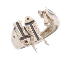 925 Sterling Silver Vintage Ring Solid Split Band Fish Carved Sz 8 RG28955