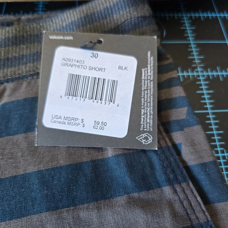 Volcom Graphito Shorts – Size 30 – Black Stripe – MSRP $59.50 – NWT - Image 2 of 4