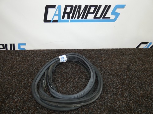 Original VW Scirocco 3 Dichtgummi Abdichtung Heckklappe 1K8827705B