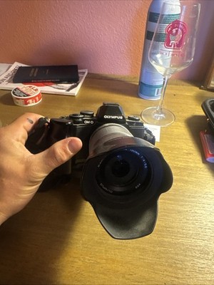 Olympus OM-D EM10 with Lense 58mm