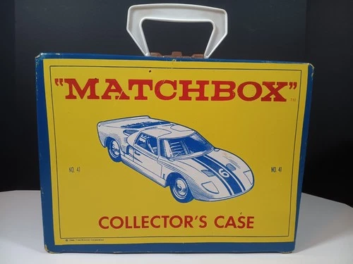 Vintage 1966 Lesney Matchbox Collectors Case, Catalog,  plus lot of 37 vehicles